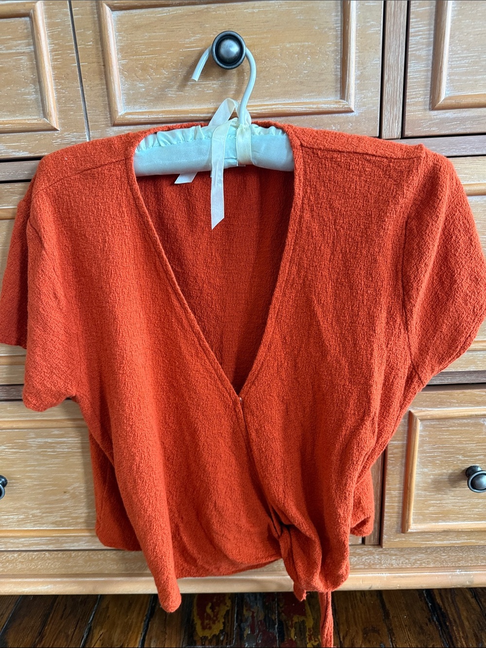 Madewell Burnt Orange Tie-Front V-Neck shirt